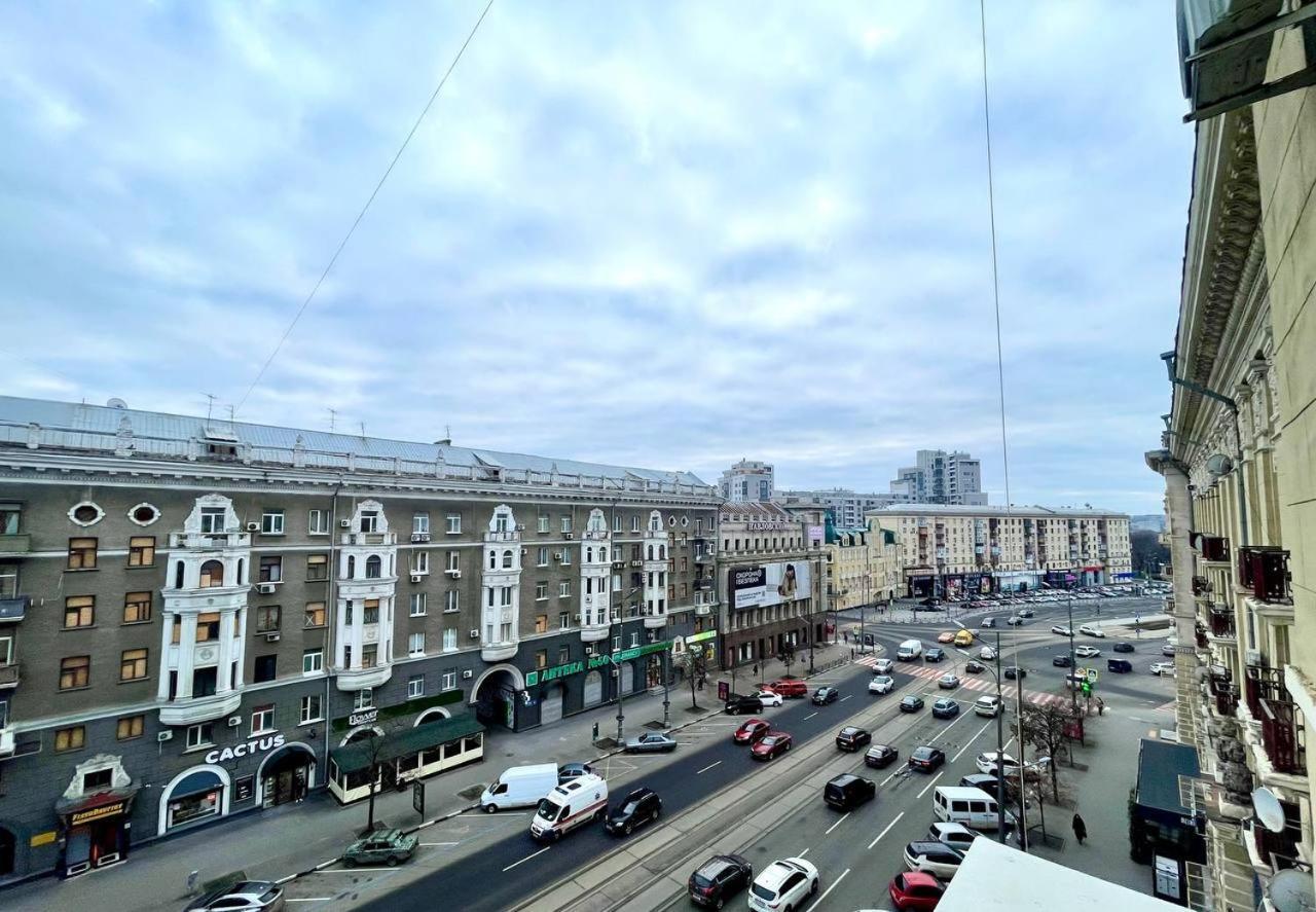 Площадь Павловская Kharkov Luaran gambar